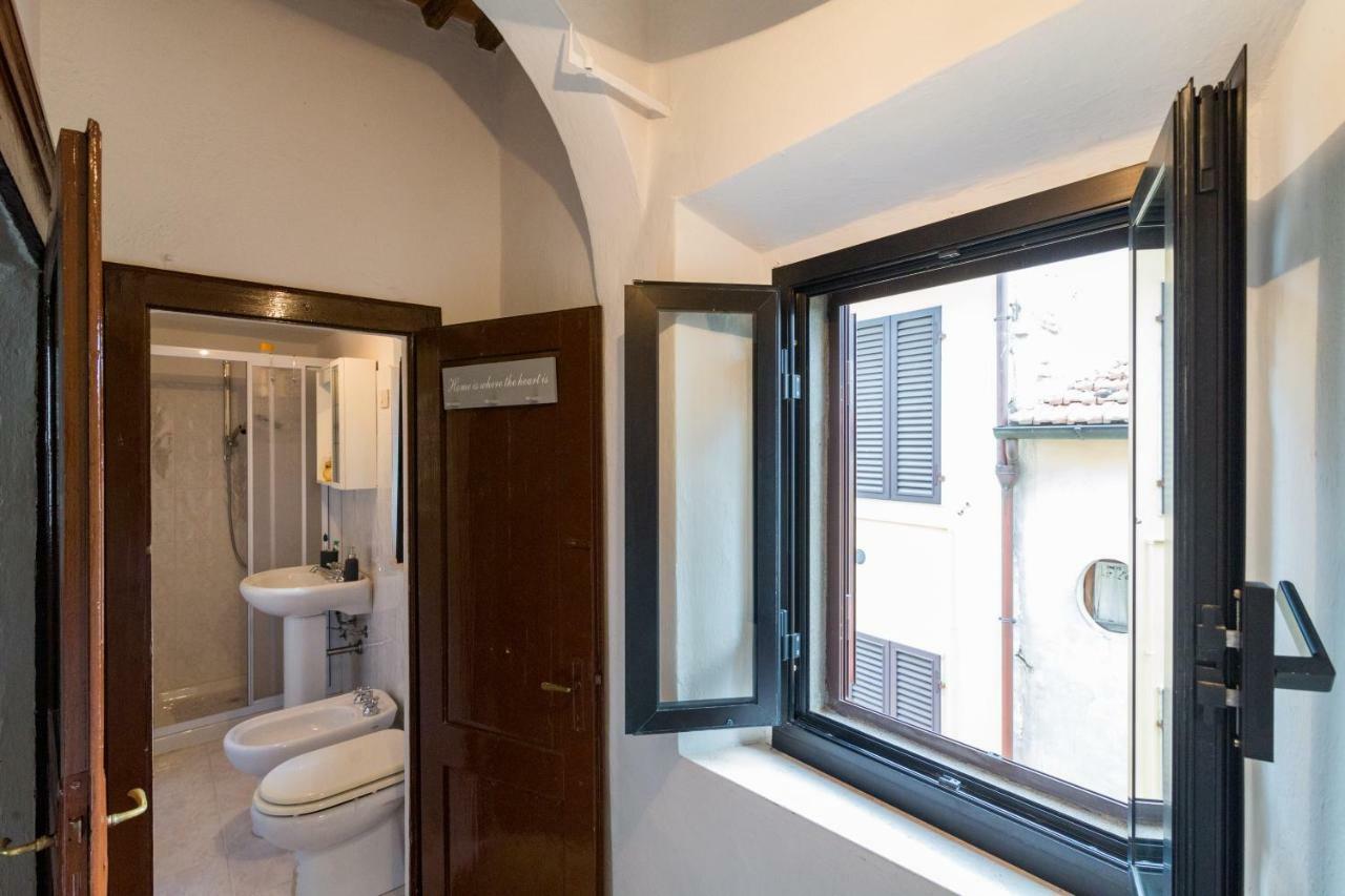 Art Rebus Tower In Tuscany Appartement Radda in Chianti Buitenkant foto