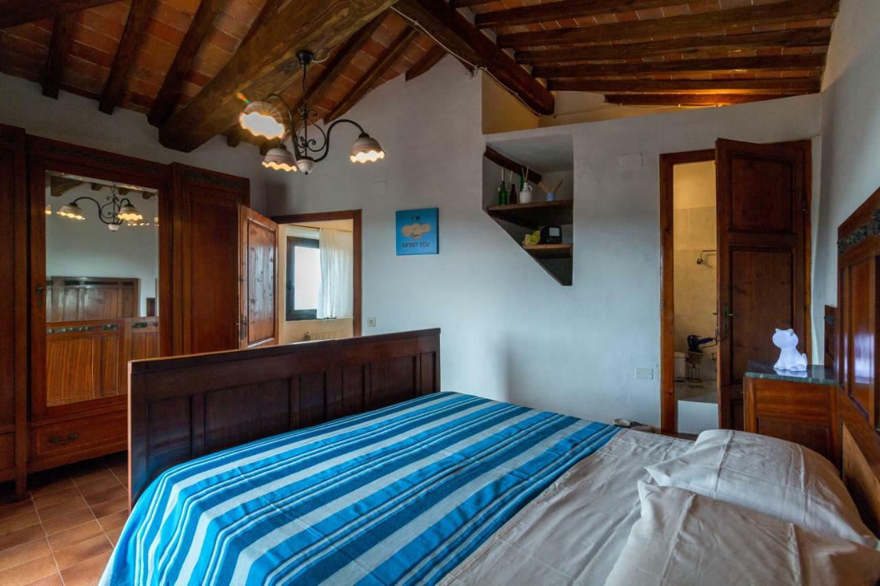 Art Rebus Tower In Tuscany Appartement Radda in Chianti Buitenkant foto